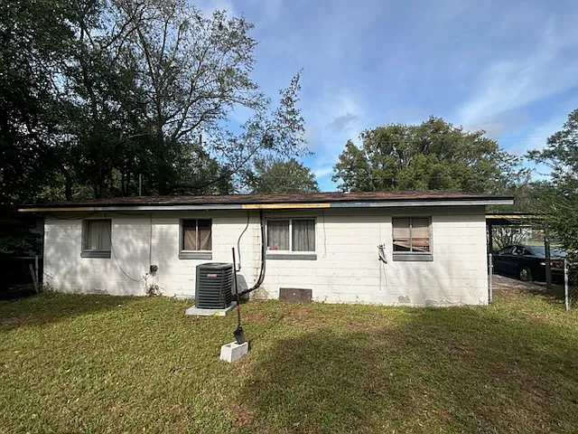 6814 Tinkerbell Ln — Photo 18