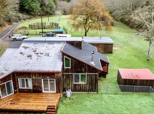 96904 Larson Ln, North Bend, OR 97459