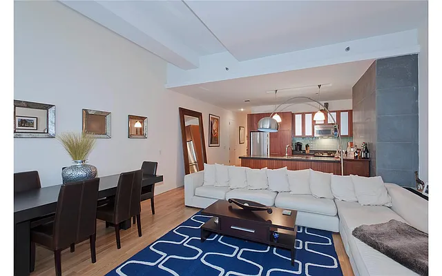 Rented by Owner | media 66
