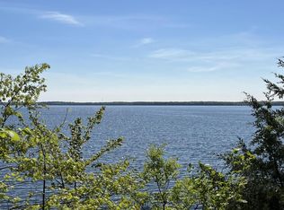 N14362 Clearview Rd, Necedah, WI 54646