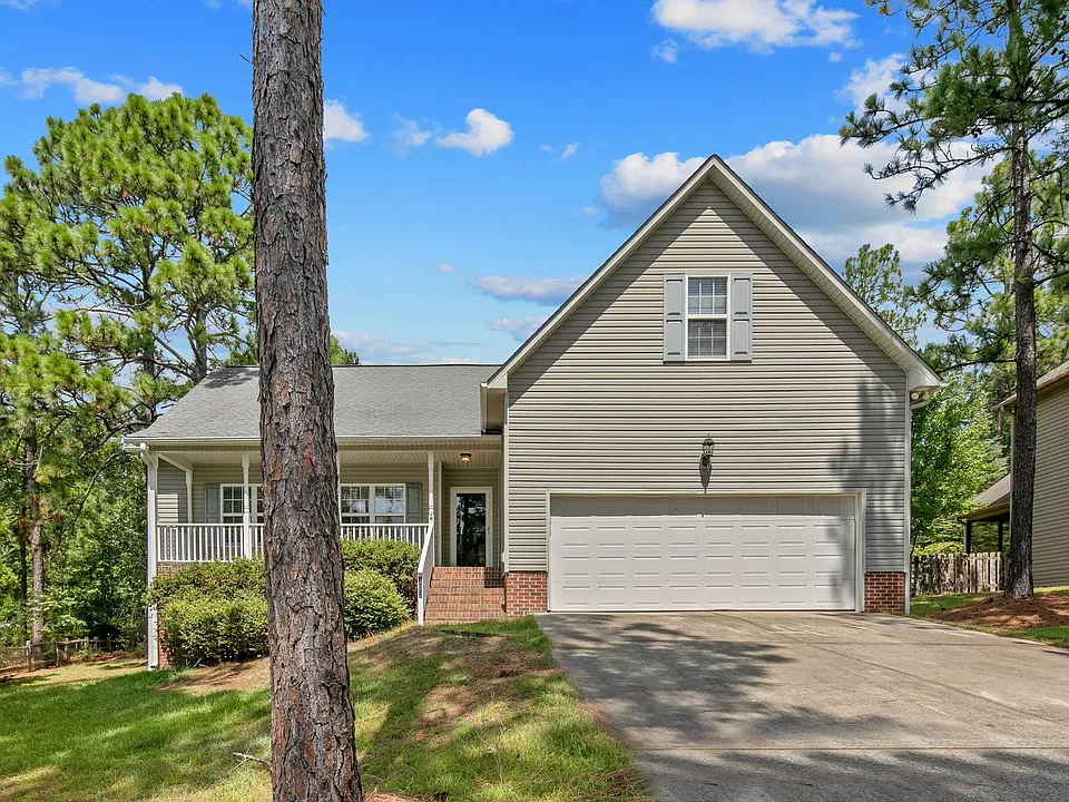152 Lakeland Port