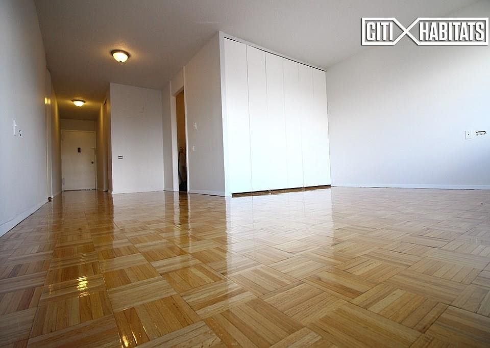 2nd image of 401 2nd Ave APT 23A