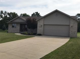 5447 River Meadow Blvd, Flint, MI 48532