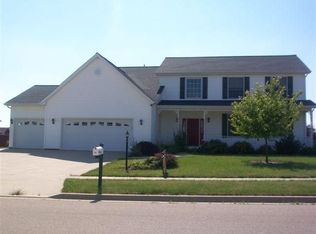 801 Wellington Dr, Washington, IL