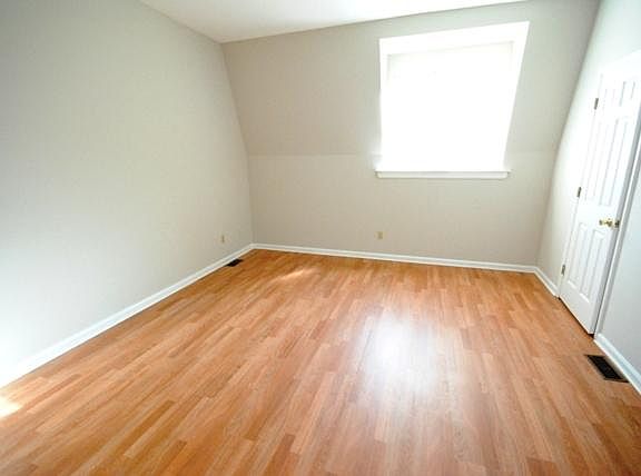 4th image of 2127 S 12th St #C
