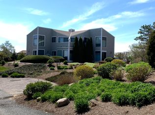 90 Shore Dr W #B7, Mashpee, MA 02649