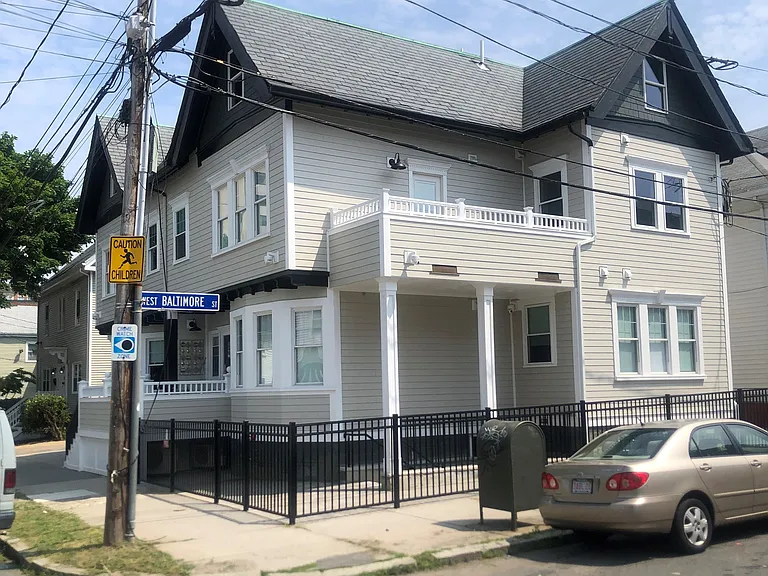 50 Newhall St — Photo 16