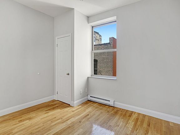 2nd image of 230 W 107th St APT 5h