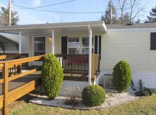 22 1st Ave, Merrimac, MA 01860