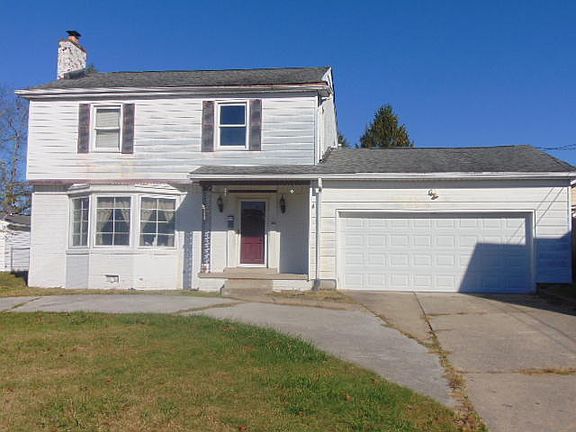 2nd image of 214 Woods Ave
