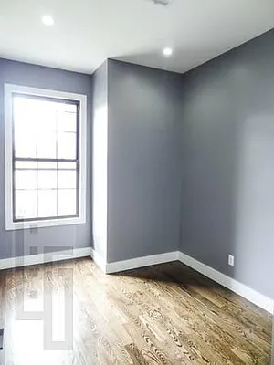 Rented by Loom Group | media 88