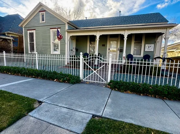 136 N Pleasant St #A, Prescott, AZ 86301