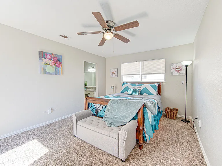 7373 Antoine Dr — Photo 6