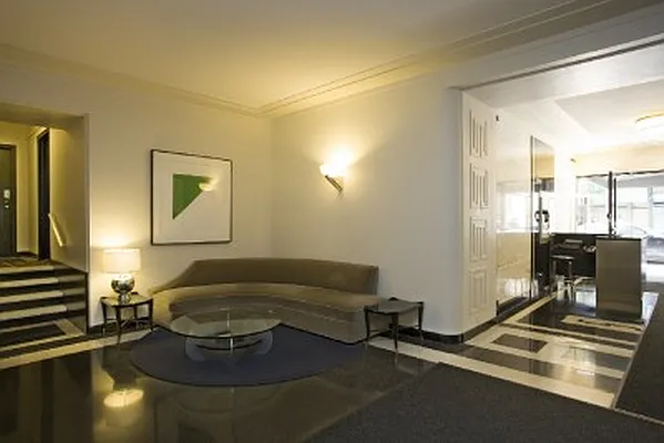 Sold by Classic Marketing- 530 Park1 | media 23