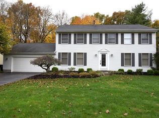 1479 Woodhill Dr NE, Warren, OH