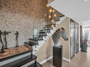 4400 Buchanan St #2803, Burnaby, BC V5C0E3