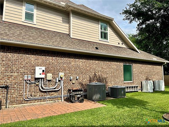 3rd image of 2427 Anderson Point Ln