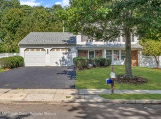 637 Buenaventura Ct, Toms River, NJ 08753