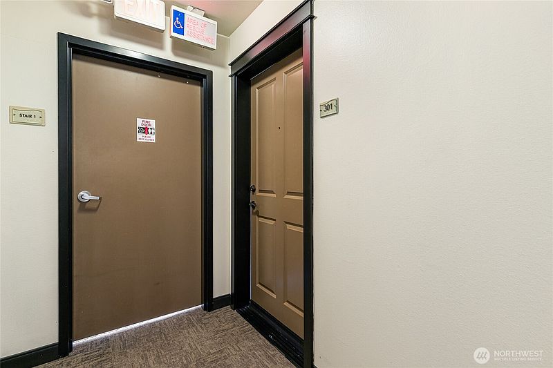 4th image of 690 32nd Street #B301