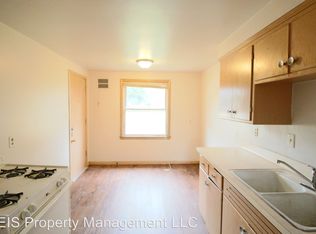 4021 N 61st St APT 2, Milwaukee, WI
