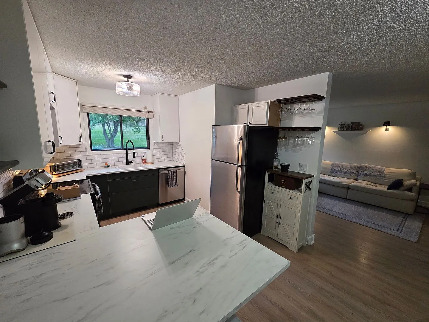 Recently Renovated 2bd/1.5ba Townhome- Rare Find — Photo 1