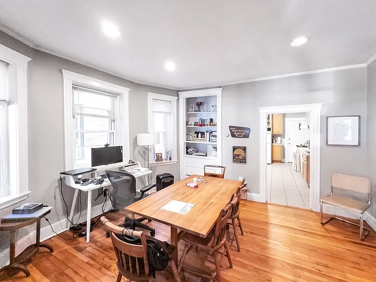 593 Centre St #3 — Photo 5