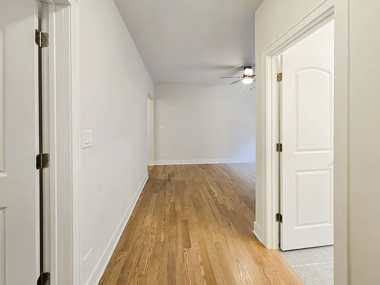 3931 1/2 N Keeler Ave #1 — Photo 12