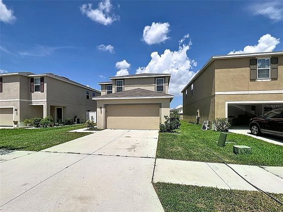 3rd image of 14425 Dunrobin Dr