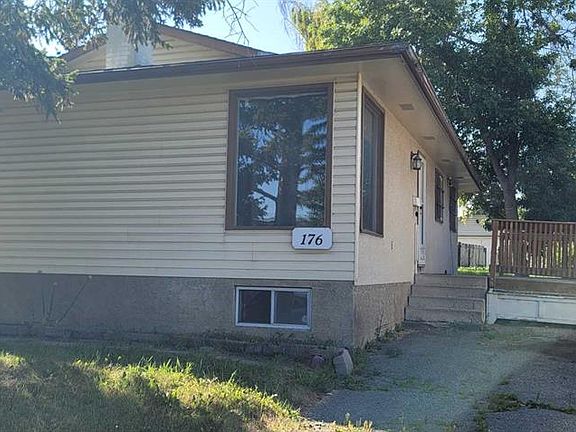 2nd image of 176 Penbrooke Close SE