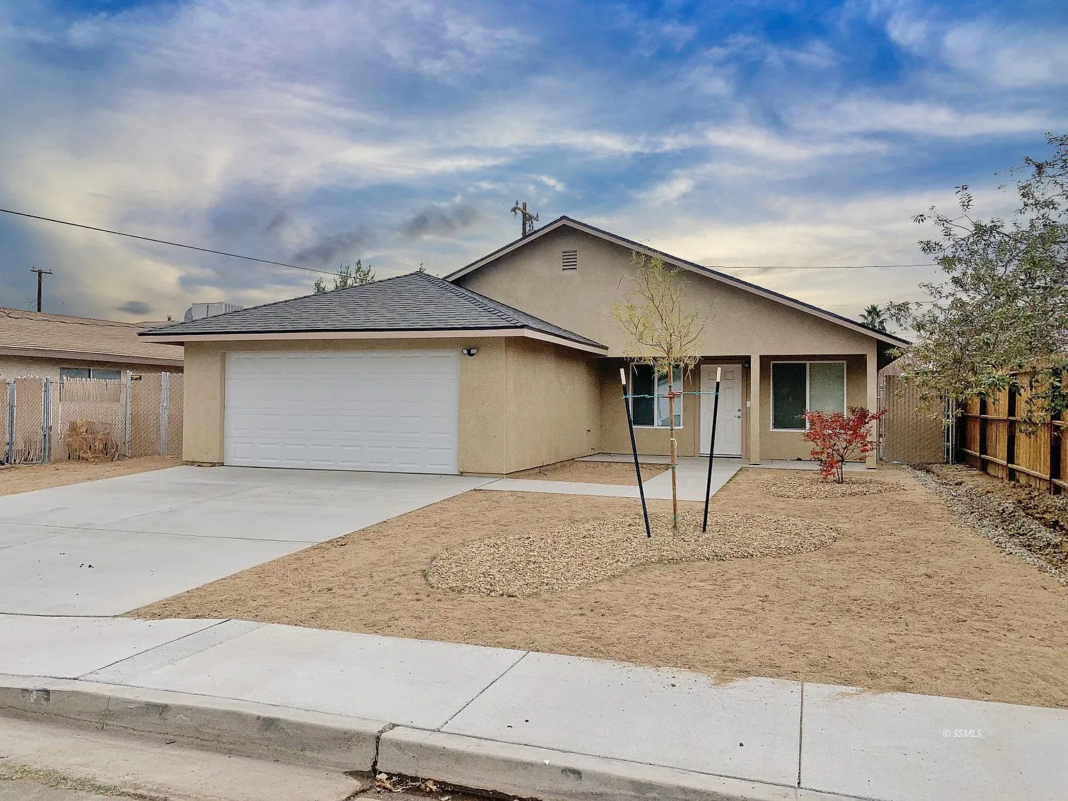 4 bed, 1520 sqft, $2,100 — Photo 1
