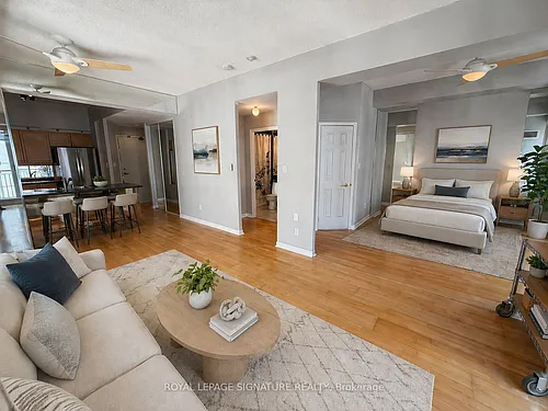 188 Redpath Ave #P3 Photo 1