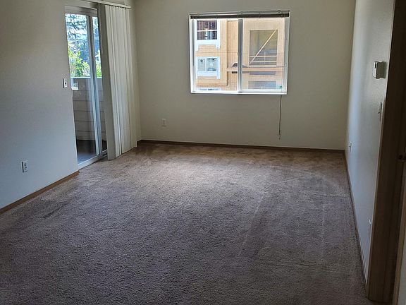 4th image of 8511 Locust Ave E #13-4