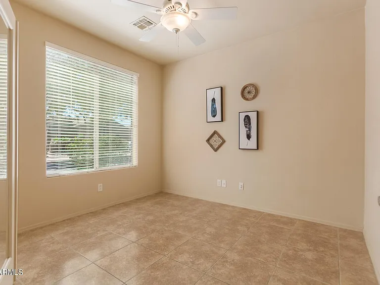 35305 N 31st Dr — Photo 7