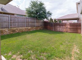 10449 Turning Leaf Trl, Fort Worth, TX 76131