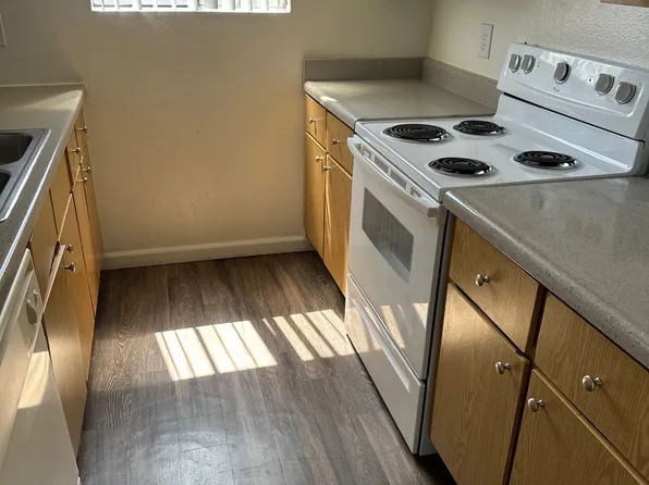 Appletree Apartments
