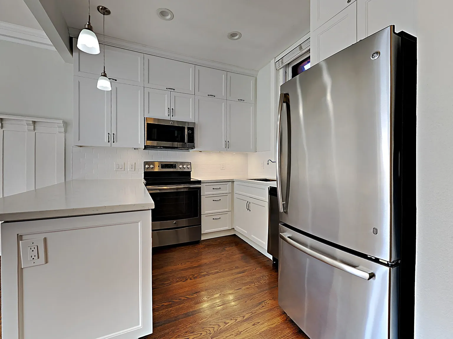 952 Sutter St. — Photo 4