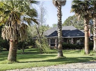 13290 Savannah Dr, Walker, LA 70785