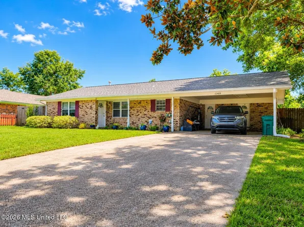 12409 Hanover Dr, Ocean Springs, MS 39564