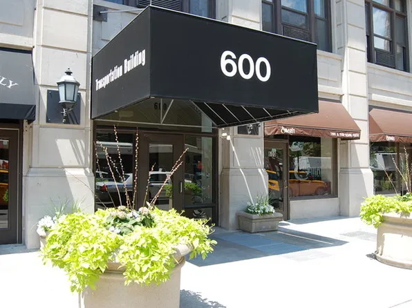 600 S Dearborn St APT 1701, Chicago, IL 60605