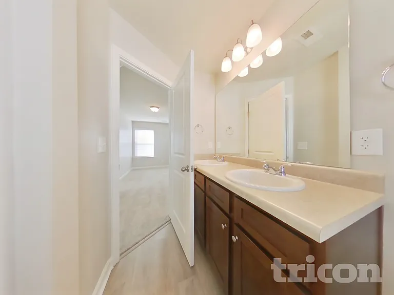 2314 Shady Dr — Photo 15