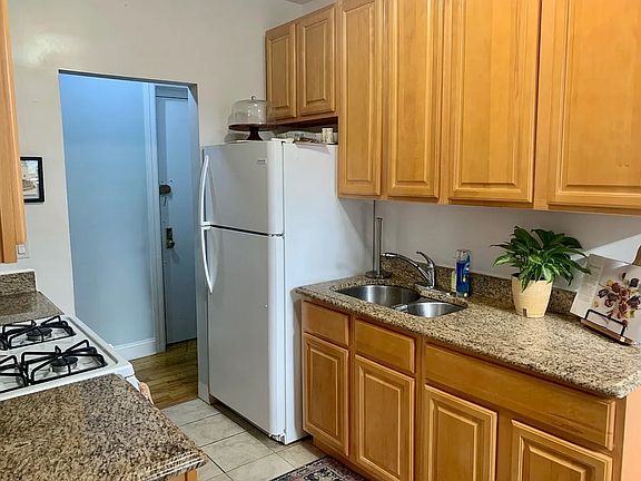 2nd image of 522 Ocean Ave #2D