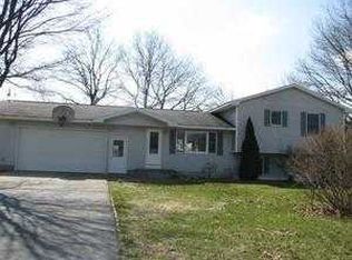 2221 Tamara Rd NW, Kalkaska, MI 49646