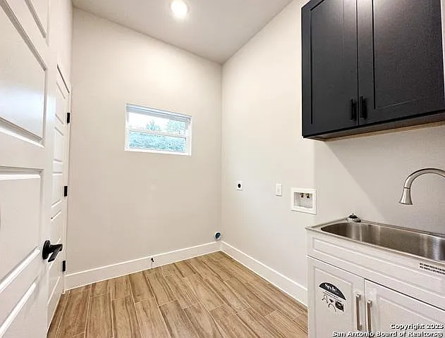 102 George Erath — Photo 17