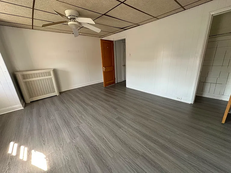 3404 Tyson Ave — Photo 8