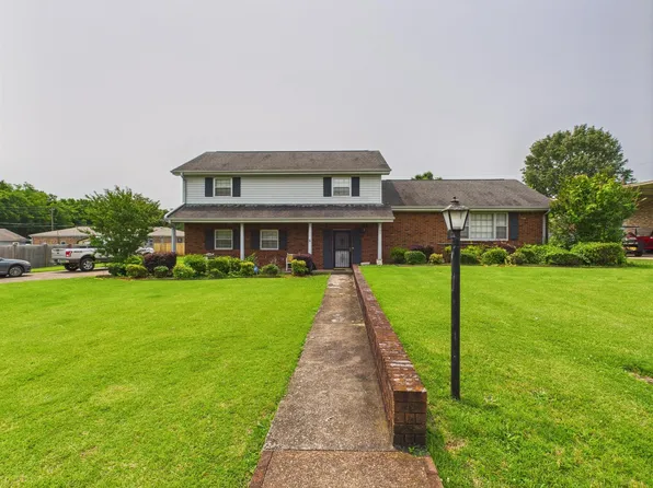 303 Laurel St, Tuscumbia, AL 35674