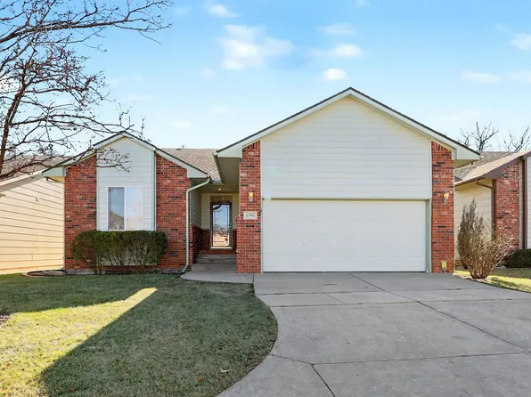 13901 E Whitewood St, Wichita, KS 67230