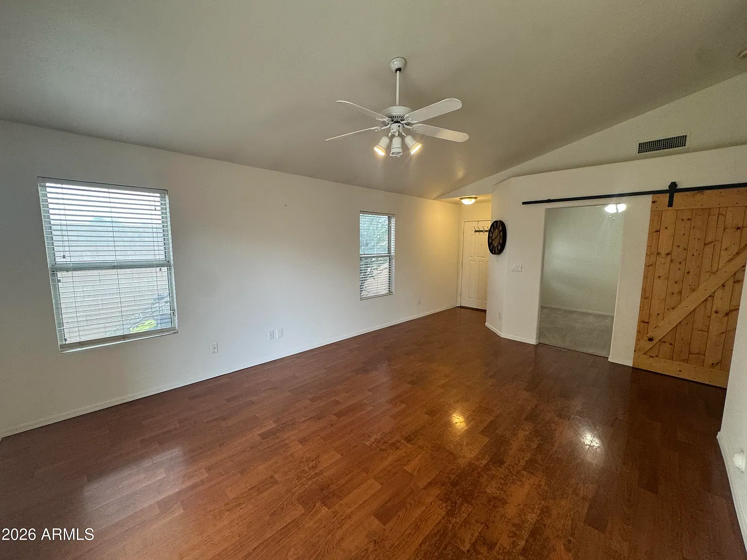 3 bed, 2.0 bath, 1245 sqft, $2,150 — Photo 3