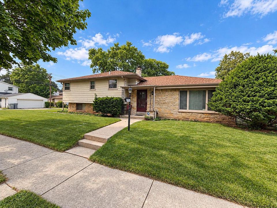 1st image of 8706 W Courtland AVENUE