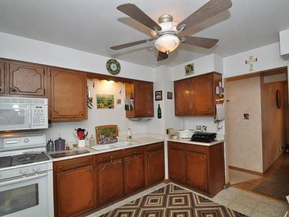 Kitchen unit 1