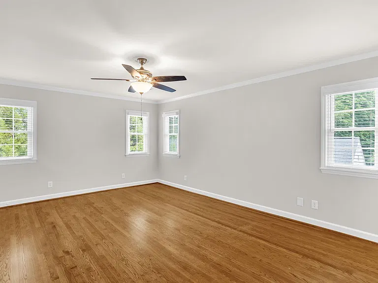 4205 Belvoir Dr — Photo 29